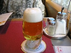 お昼のビール