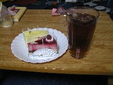 ケーキとアイスティー