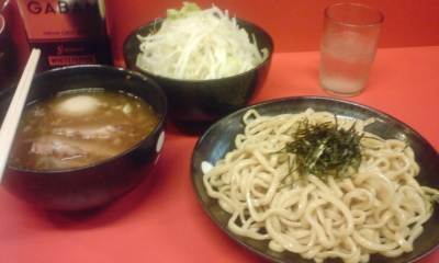 豚入りつけ麺野菜多め＋ゆで玉子